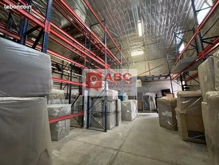 local d'activite 252 m² castries