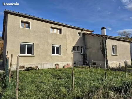 maison 10 pièces 195 m²