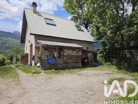 maison 3 pièces 65 m²