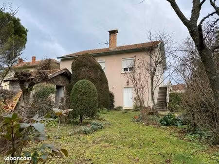 maison de village 5 pièces 106 m²