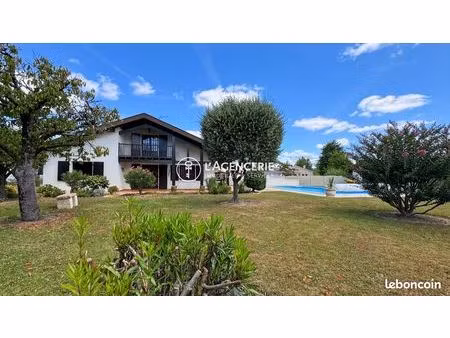 maison 6 pièces 164 m²