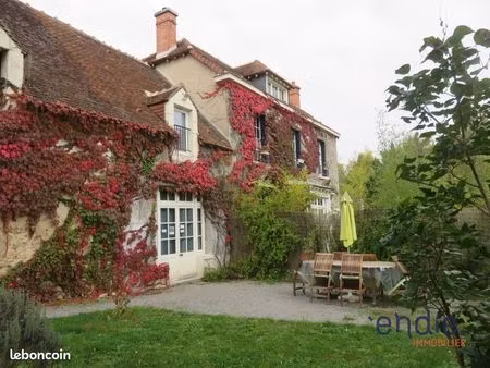 maison 8 pièces 224 m²