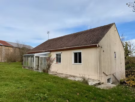 maison de plain-pied - montceaux les provins (77)
