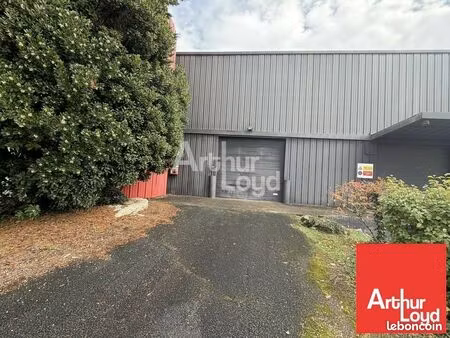 entrepot 200 m² chauray