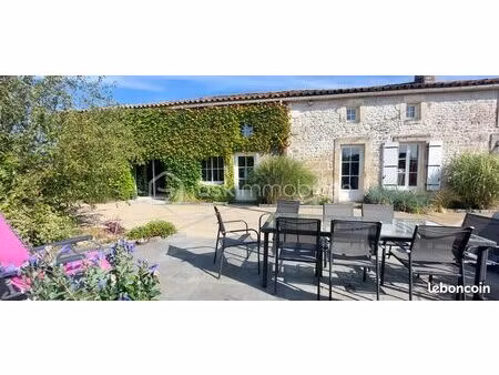 longère 8 pièces 186 m²