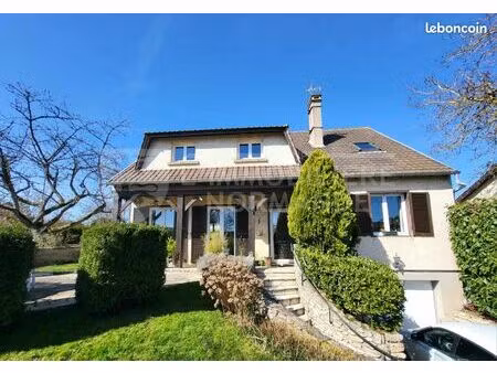 maison 6 pièces 118 m²