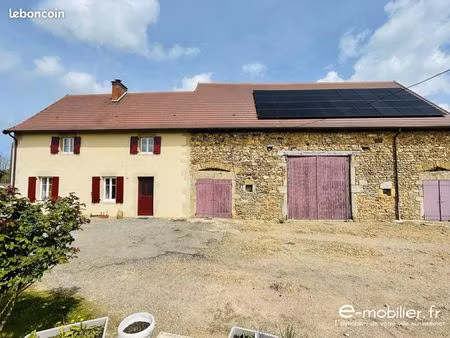 propriété 5 pièces 110 m²
