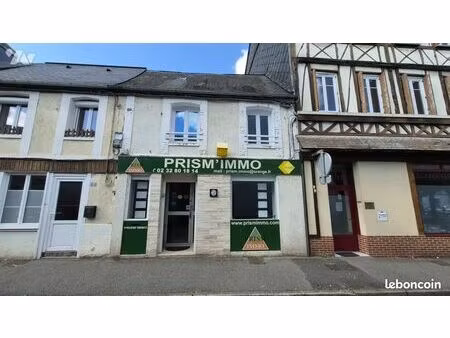 immeuble 95 m² auffay