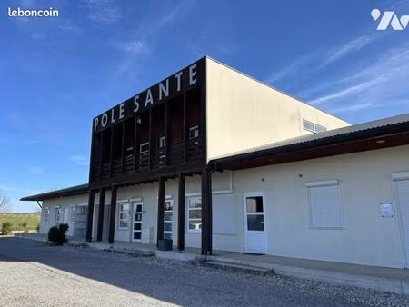 local divers 46 m² la begude de mazenc