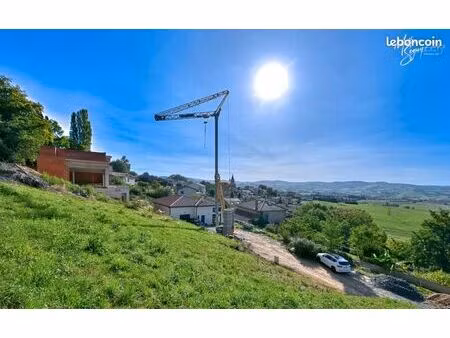 terrain 2 146 m² pomeys