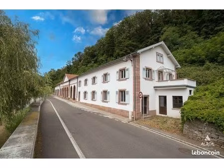 aile est du bâtiment historique de la source lisbeth