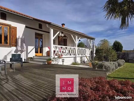 maison 7 pièces 263 m²