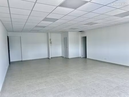 bureaux 62 m² saint-maximin-la-sainte-baume
