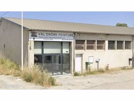 local commercial ou atelier 220 m² à louer – accès facile – proche crest – aouste-sur-sye 