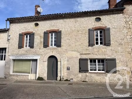 maison de village 5 pièces 185 m²