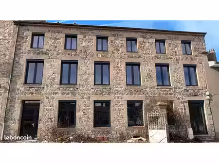 appartement 3 pièces 77 m²