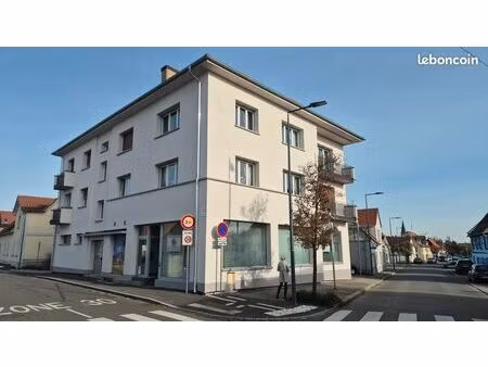 local commercial 150 54 m² + extérieur 138 m² - centre-ville de schweighouse-sur-moder