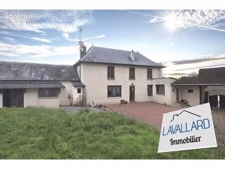 maison 9 pièces 160 m²