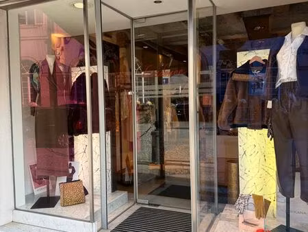 fonds de commerce – boutique de prêt-à-porter féminin – molsheim centre – 65 m² – 95 000