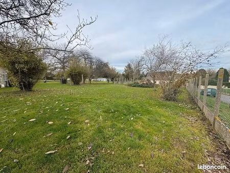 terrain 510 m² la celle sur morin