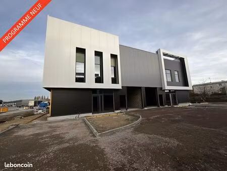 local d'activité 193 m²