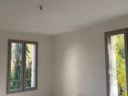 vente appartement avec place de parking couverte