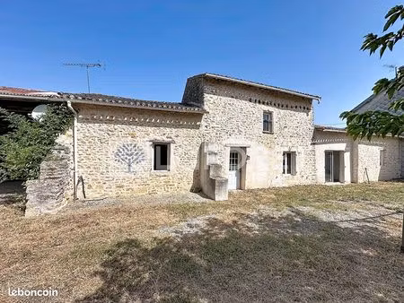 maison 4 pièces 110 m²