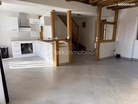 longère 6 pièces 141 m²