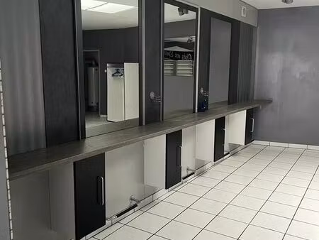 murs commerciaux 76 m² montivilliers