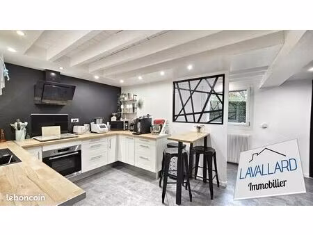 maison 4 pièces 110 m²