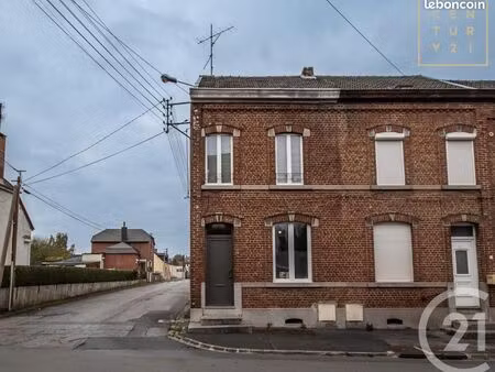 maison 5 pièces 85 m²