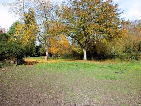 terrain 1 005 m² poix de picardie