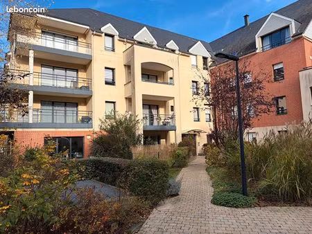 appartement 4 pièces 84 m²