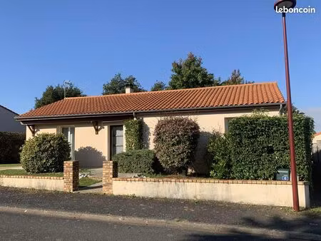 maison 3 chambres meublée