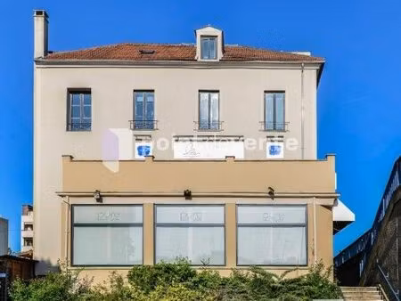 fonds de commerce beauté/coiffure 230 m²