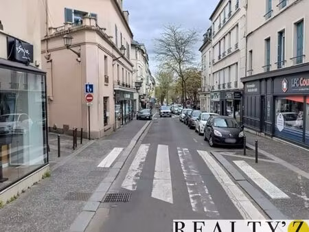 local commercial 135 m²