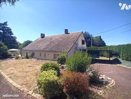 maison 7 pièces 227 m²