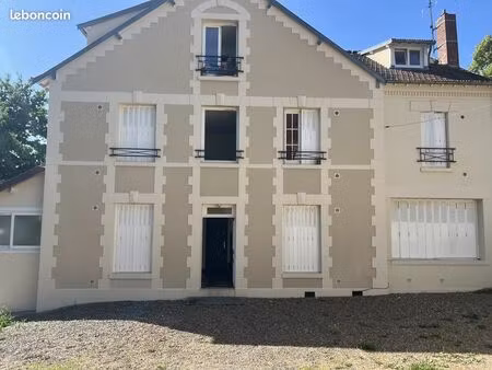 immeuble 356 m² champagne-sur-oise