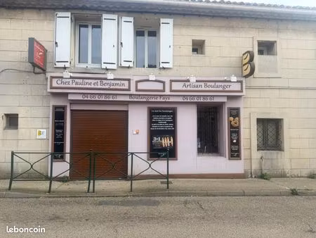 local commercial 90 m²