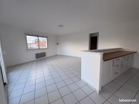 appartement 3 pièces 63 m²