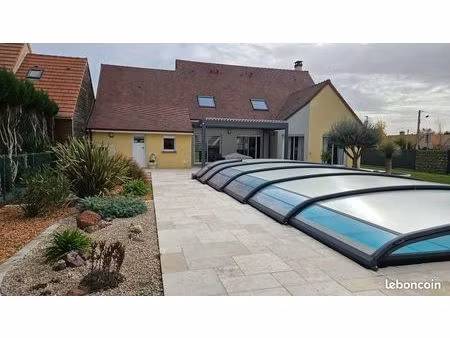 maison 6 pièces 227 m²