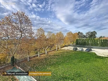 appartement 3 pièces 78 m²