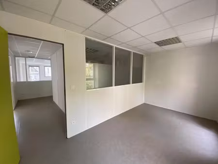 location bureau rouen 76100