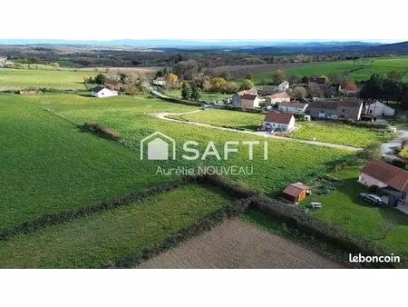 terrain 1009 m² saint-hilaire-la-croix