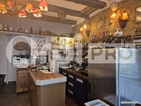 crêperie/pizzeria 140 m²