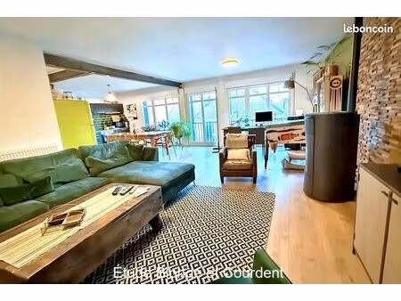 maison de ville 4 pièces 130 m²