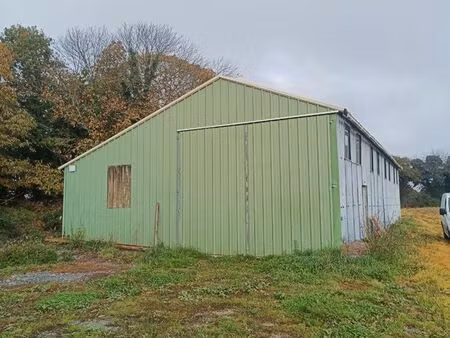 local  hangar agricole