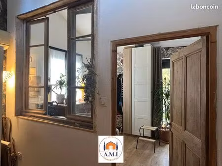 maison 6 pièces 160 m²