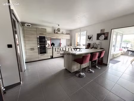 maison 7 pièces 170 m²