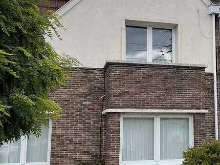 1 ou 2 bureaux à louer